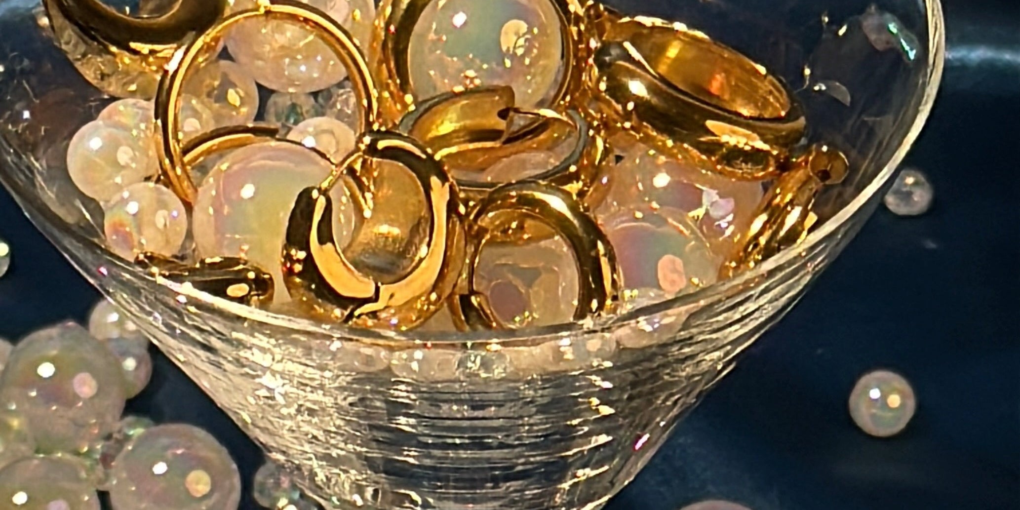 Earssential – Stainless Steel Hoops