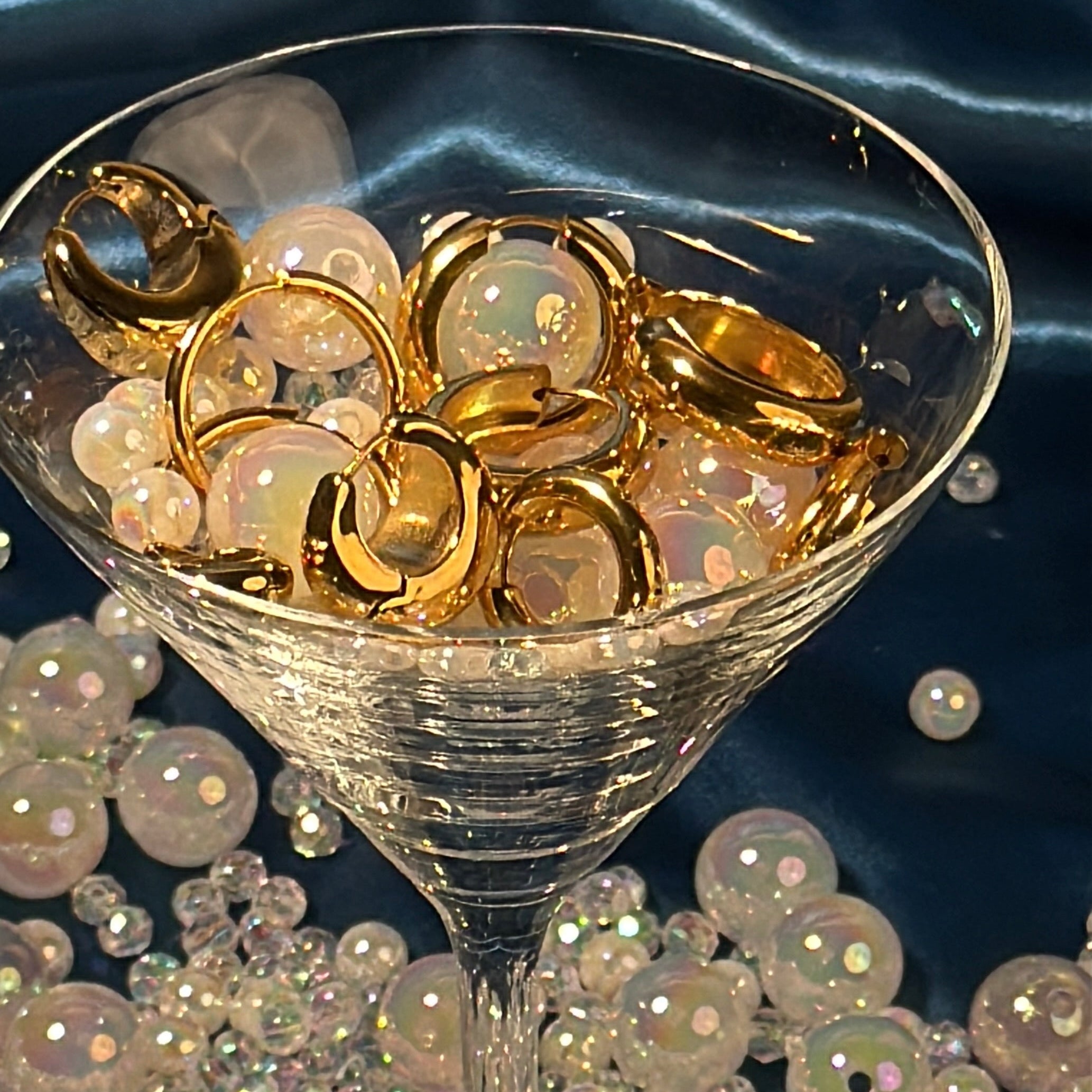 Earssential – Stainless Steel Hoops